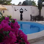 Hotel Carikci