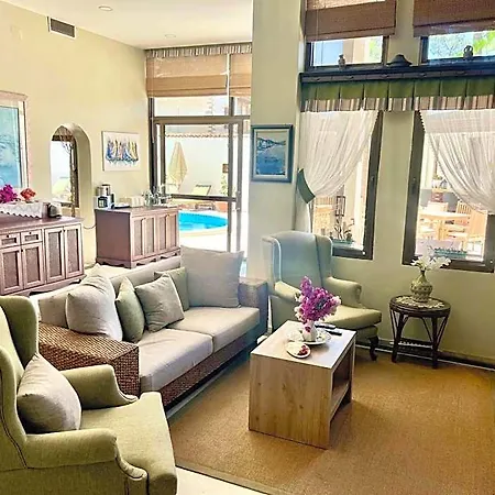 Carikci 2*