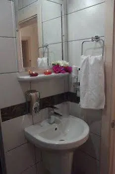 Carikci Hotel 2*