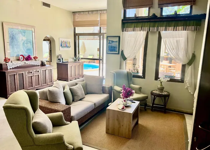 Carikci マルマリス